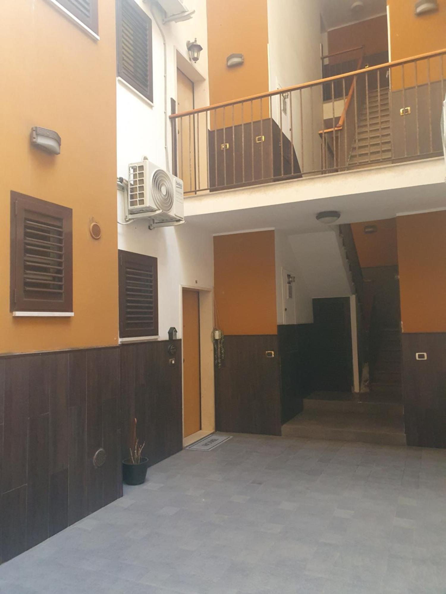La Dimora Di Don Vito - Appartamento Confortevole Bari Zewnętrze zdjęcie